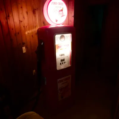A GENTLEMEN'S ESTATE-UNIQUE COLLECTIONS-WATCHES-JUKE BOX-ETC. BY APPOINTMENT