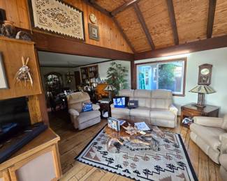 Grasons Co Elite of South OC 3 Day Estate Sale in San Juan Capistrano