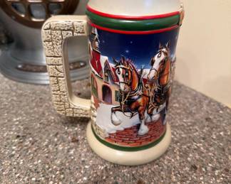 Lake of the Ozarks Estate Sale – Vintage Finds, Tools, & Big Items