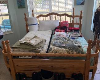 75% off smalls-60% off furniture last day til 1pm- in The Village of Sanibel