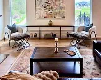4400 ft.² NEW HIGH-END SALE! A MUST SEE!
