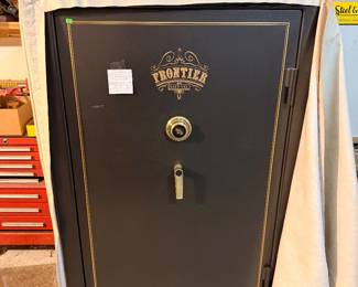 Patricia Swaim Estate Online Auction