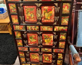 Excellent Sale in EGR! Furniture, Collectibles, Tools, Art, Yard & Garden, Vintage/Antiques, More!