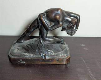 CJ’s Auctions: Eclectic Finds – Furniture, Collectibles & Sports Memorabilia