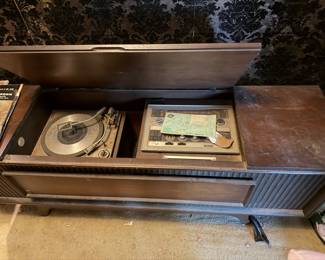 Huge blowout house sale
