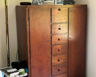 SINCERELY YOURS ESTATE SALE: TIME CAPSULE LAFAYETTE ICON TRAVELER ANTIQUES +