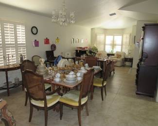 The Girls Estate Sales ~ Lambert & Oracle
