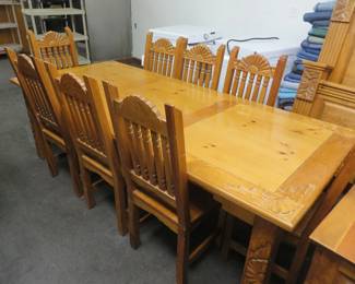 The Girls Estate Sales ~ Broadway & Wilmot
