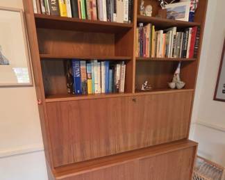 Mid-Century Modern Estate Auction | Danish Teak, Studio Pottery, Fine Art, Judaica, Audio & Décor