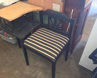 Nowthen end of the season shed sale