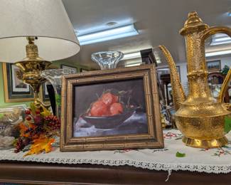 Lovely heirlooms, treasured finds, nostalgic collectibles & more! The Augie & Bear Vintage Warehouse