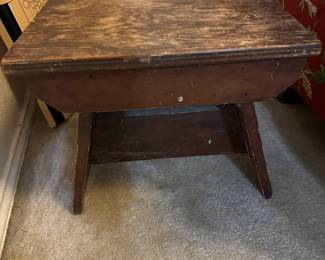 Leander Tx ONLINE Estate Auction