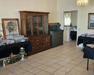 Amazing Finds Estate Sales