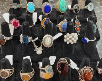 Discover the Extraordinary Fort Worth's Treasures in Vintage, Art, Jewelry, Books & Collectibles.