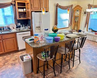 BATTLE CREEK CONDO ESTATE SALE!  Sweet Sale w/ Household Goodies, Antiques, and MORE!