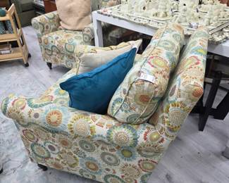80% off Treasure Hunt Estate Sale II