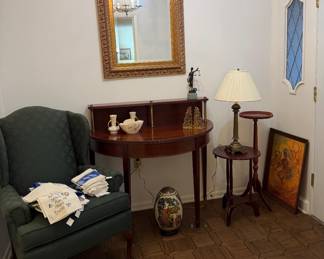 Another outstanding K & D estate sale in the heart of Hattiesburg!