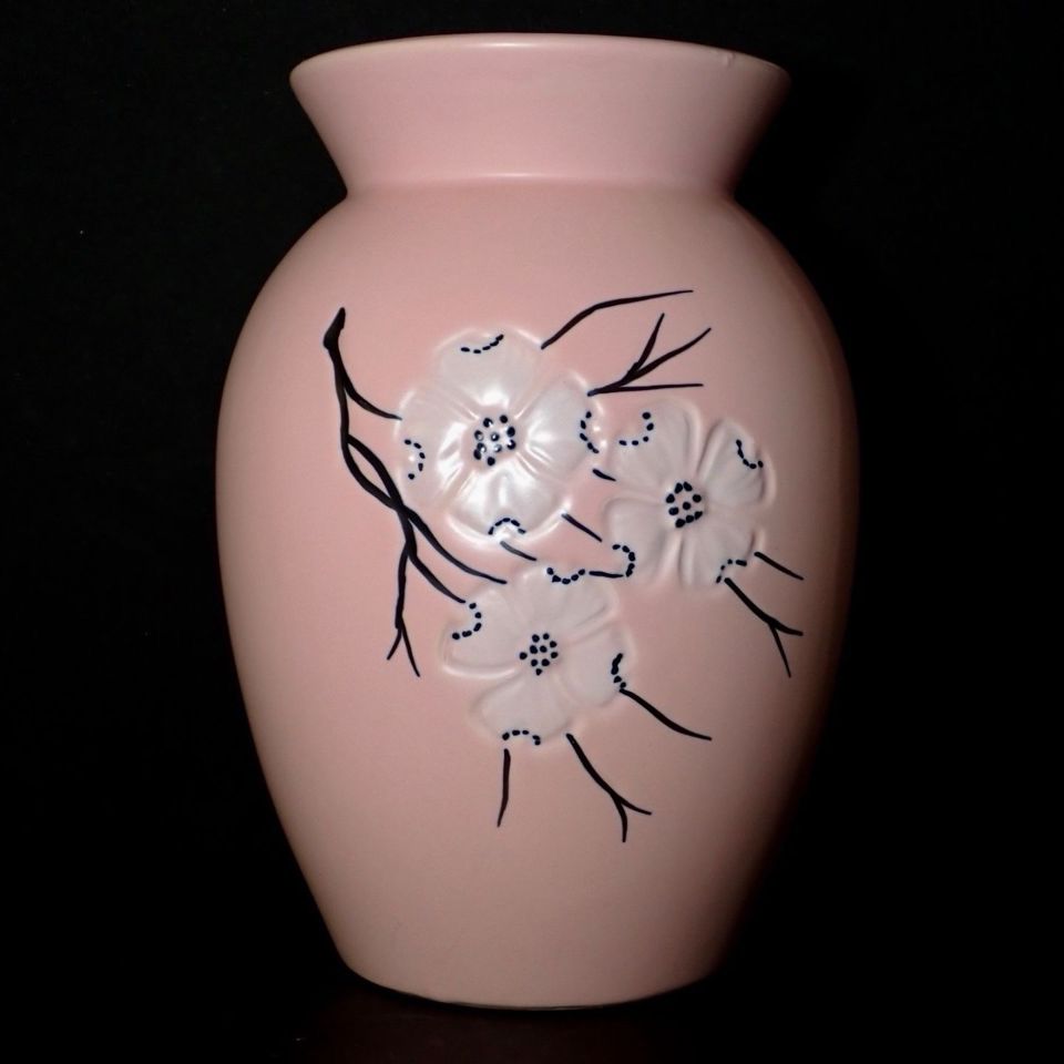 PRICES REDUCED! A Glass Collectors Delight - Depression, Hull, Fire King Glass and Ceramics