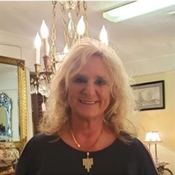 Estate Sales By Theresa logo