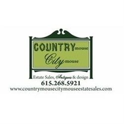 Country mouse City mouse Estate Sales logo