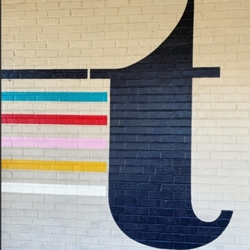 Trunkshow Estate Sales logo