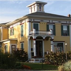 Randolph House logo